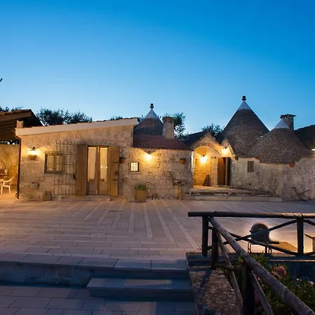 Trulli Bosco Selva Apartment *