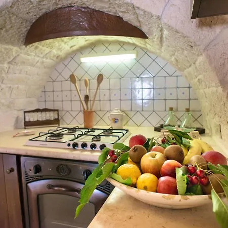 Trulli Bosco Selva Alberobello