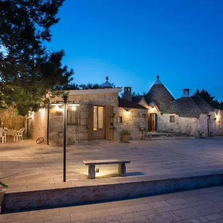 Trulli Bosco Selva 아파트 *