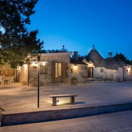 Trulli Bosco Selva Alberobello